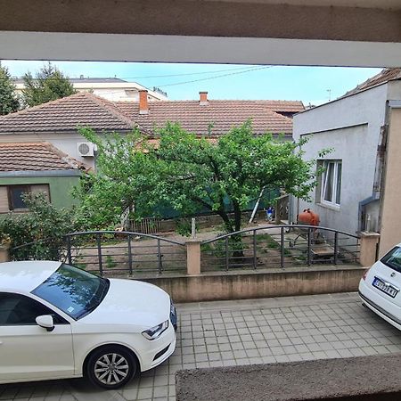 Design Apartment Business Lux 4 Star "Rio" Completely Business Lux Place In The City Center & Free Included Industry Optical Wifi & Netflix & Keyless Code Entry & Full Smart App & Kitchen & Washing Machine & Wide Terrace & Secure 2 Parking Place Ćuprija Exterior foto